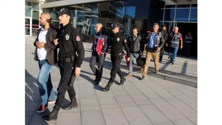 Kayseri'de aranan şahıslara operasyon: 25 gözaltı