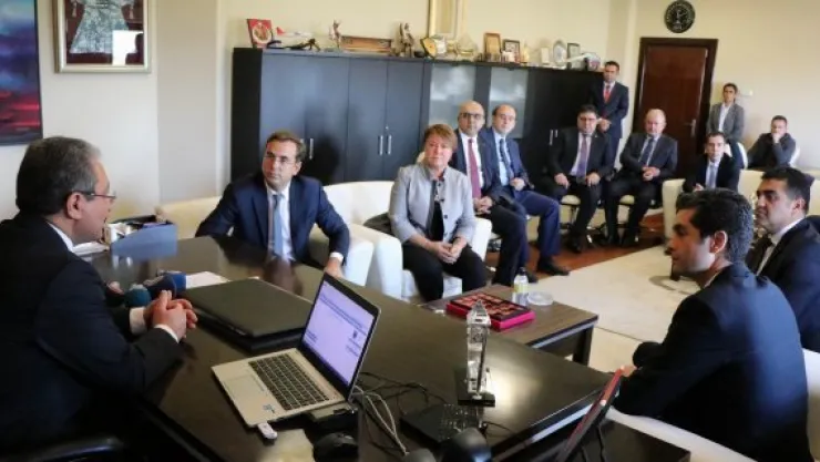 Ülkemiz gençlerle ileri ekonomiye kavuşacak