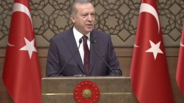 'Kontrollü darbe varsa artistlerinden birisi sensin'