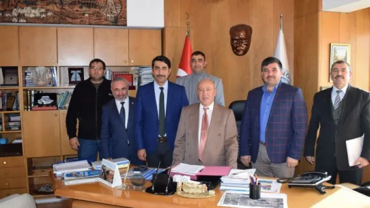 Avanos Belediyesi'nde sözleşme sevinci