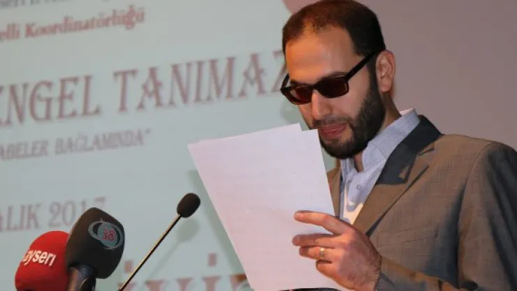 Engelliler için hazırlanan programı engelliler sundu 