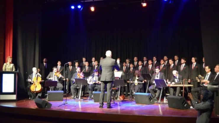 İmam hatipli gençler konser verdi