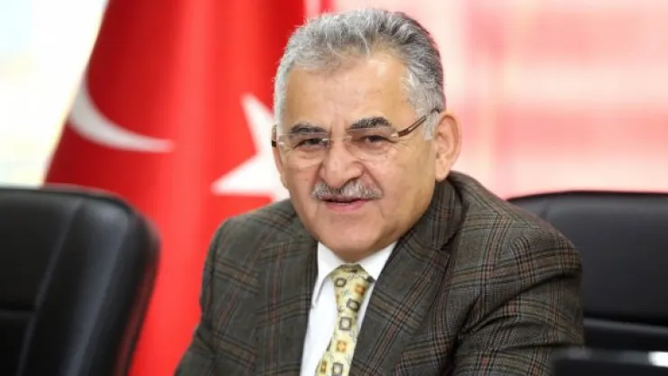 Belediye işçileri 1. dönem ikramiyelerini aldı