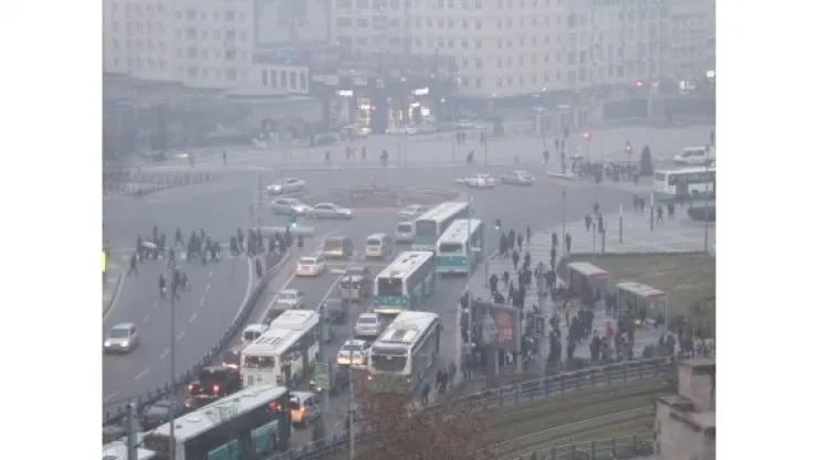 Kayseri'de sis hayatı olumsuz etkiliyor
