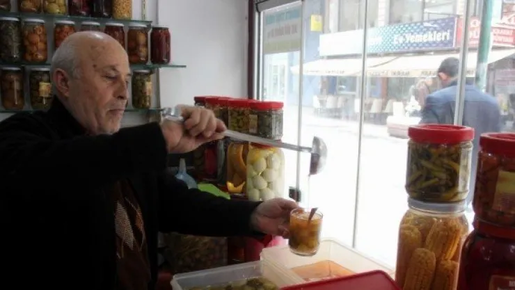 Kış aylarının vazgeçilmesi turşu ve kete