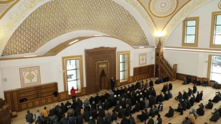 Müşerref-İsmail Yapıcı Cami ibadete açıldı