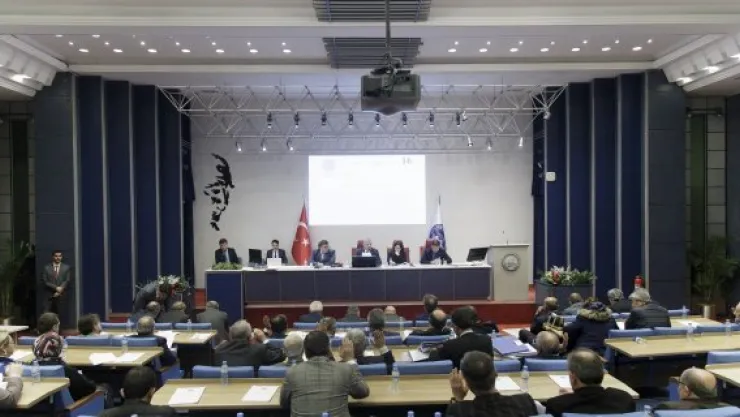 Taşeronlar 3 ay içinde kadroya alınacak