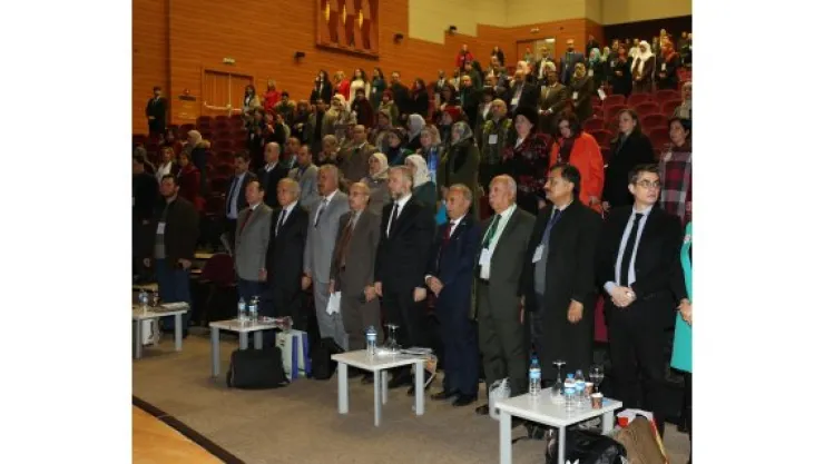 &quot1. Uluslararası Sosyal Bilimler Kongresi" sürüyor
