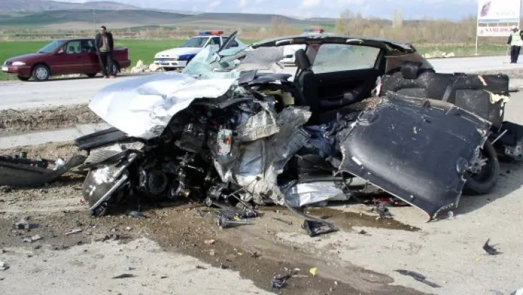 60 kişi trafik kurbanı oldu