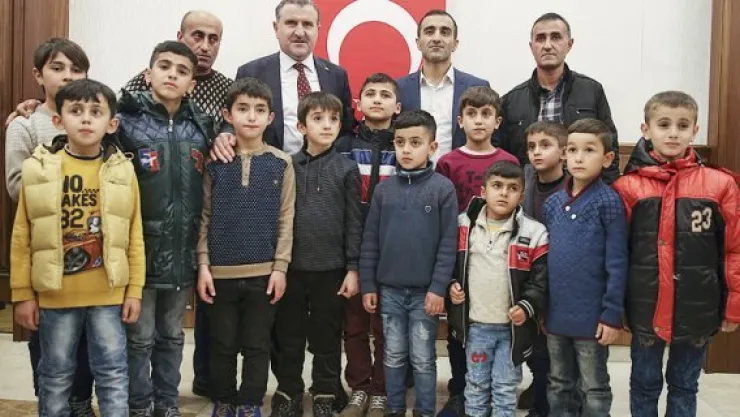 Bakan Bak engelli sporcularla buluştu