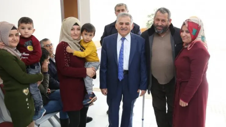 Başkan Büyükkılıç, Semt Polikliniğini ziyaret etti 