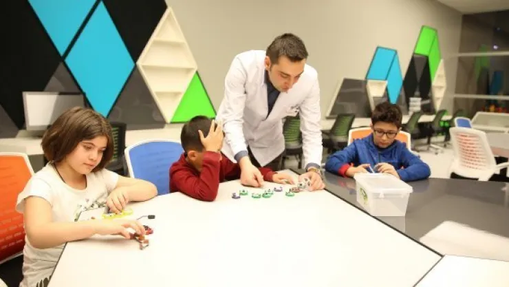 Bilim Merkezi'nden yeni atölyeler