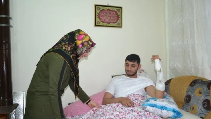 &quotBir kolum gitti ama daha ölmedim&quot