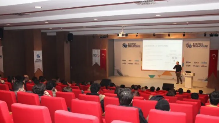 Erciyes Teknopark'ta 'blockchain' etkinliği