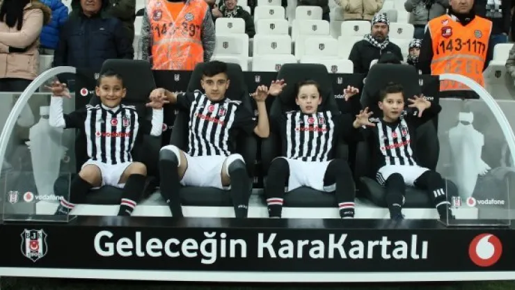 &quotGeleceğin Karakartalları" sahada