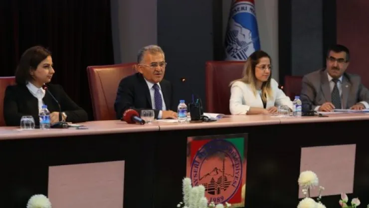 Kayak sporuna Melikgazi desteği