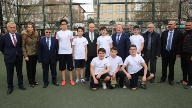 Kocasinan'da ortaokullar arası futbol turnuvası
