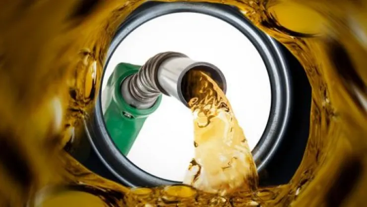 Otobüslerden mazot çalan hırsızlar yakalandı