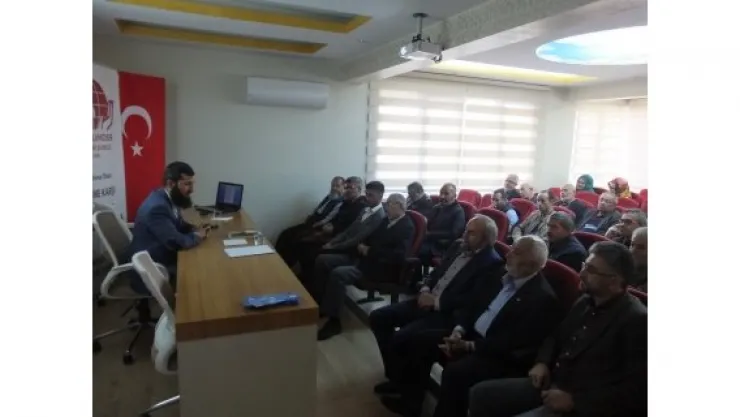 İlahiyatçı Aktaş'dan 'Veda Hutbesi' konferansı