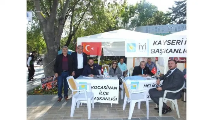 İYİ Parti üye kayıtlarına yoğun ilgi