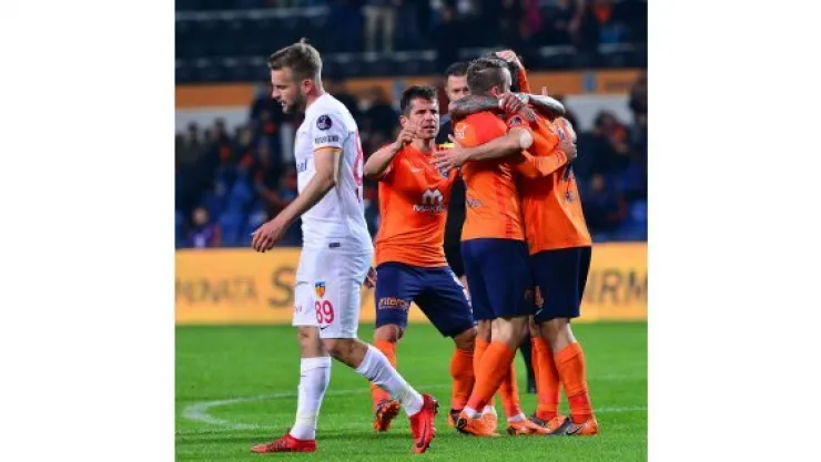 Medipol Başakşehir: 3 - Kayserispor: 1