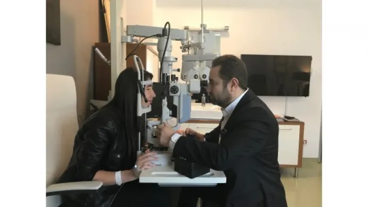 Cezayirli Hasta Dünyagöz ile gözlerini açtı