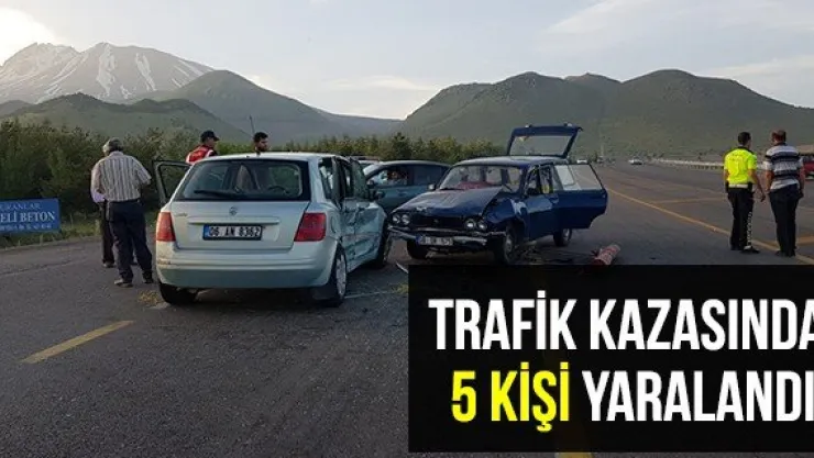 Trafik kazasında 5 kişi yaralandı