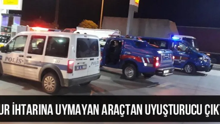 Dur ihtarına uymayan araçtan uyuşturucu çıktı