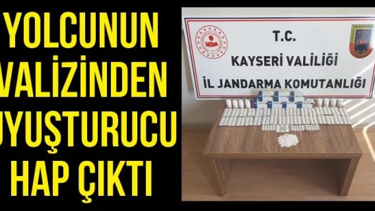 Yolcunun valizinden uyuşturucu hap çıktı