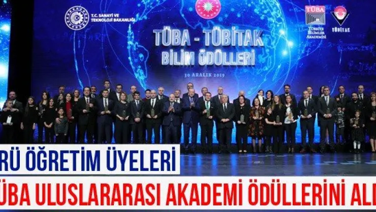 ERÜ Öğretim Üyeleri TÜBA Uluslararası Akademi Ödüllerini Aldı
