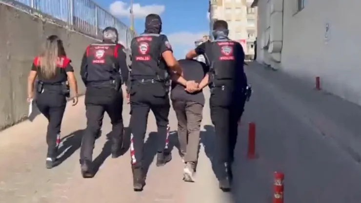 21 yıl hapis cezasıyla aranan firari yakalandı
