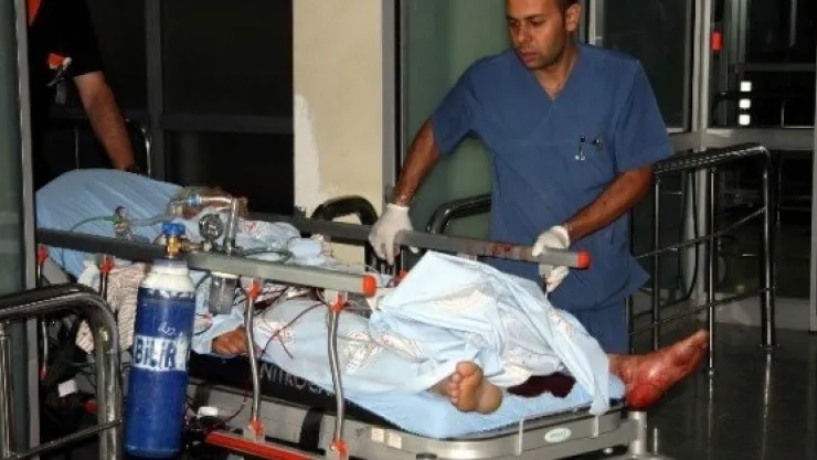 55 Yaşındaki Adamı Parkta Bıçakladılar 