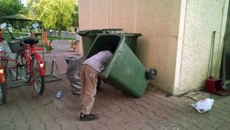 8 Yaşındaki Suriyeli İsa'nın Yaşam Mücadelesi