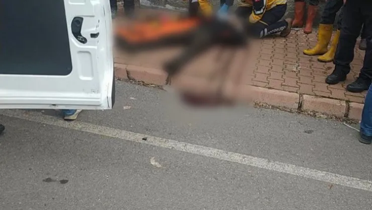 Ağaç İşleri'nde yüksekten düşen kişi yaralandı