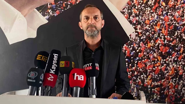 AK Parti Kayseri İl Başkanlığı '27 Mayıs'ı unutmadı