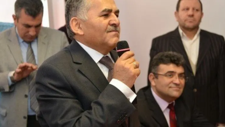 Ak Parti İkinci Seçim Bürosunu Gültepe'de Açtı 