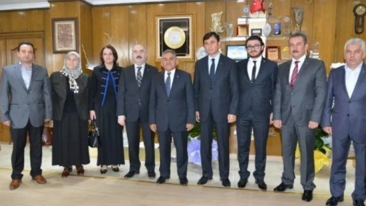 Ak Parti İl Yönetim Kurulu'nun Melikgazi Ziyareti 