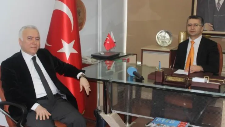 AK Parti Kayseri Milletvekili Aday Adayı Bülent Ünsal'dan Eczacılar Odası'na Ziyaret