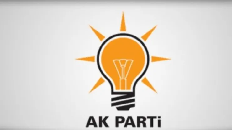 AK PARTİ'DE İL YÖNETİMİ GÖREV DAĞILIMI YAPTI