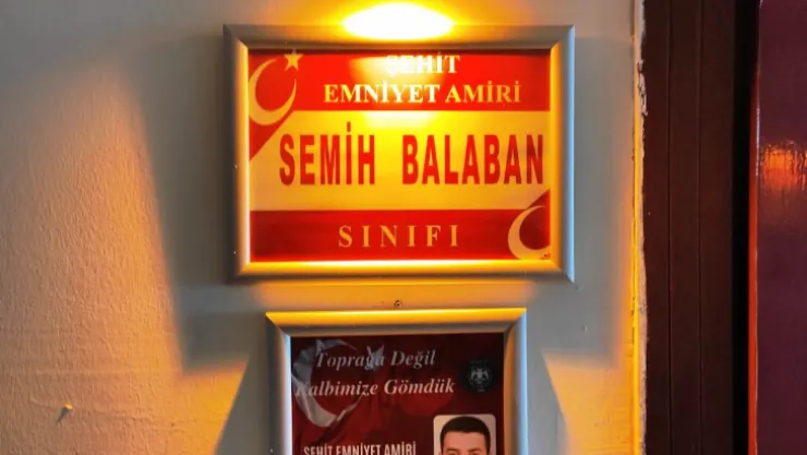 Akmescit Ortaokulu'nda her sınıf bir şehitle anılacak