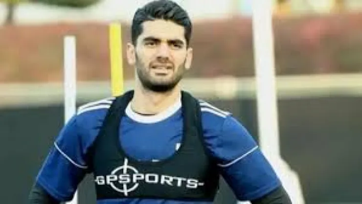 Ali Karimi 3. golünü attı