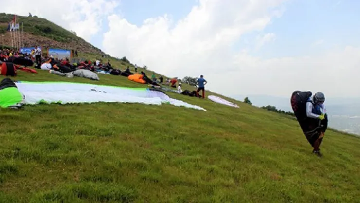 Ali Dağı Yamaç Paraşütü Şampiyonası başladı