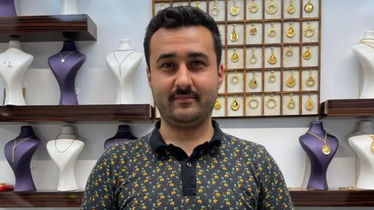 Altın sabit seyrini koruyor