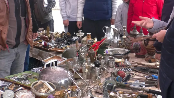 Antikacı Akyürek, 'Arayıp da bulamayacağınız hiçbir şey yok'