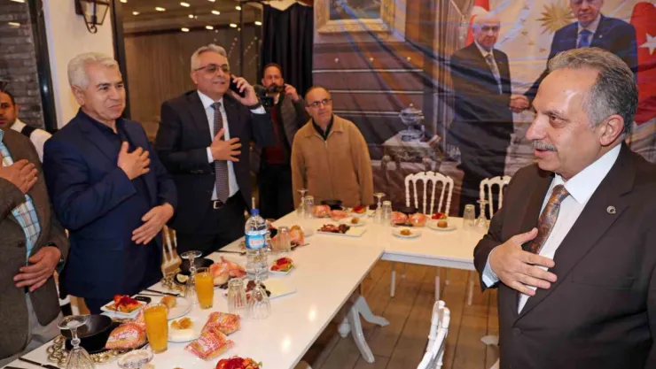 Avşarlardan 'Kültür Evi'ne tam not