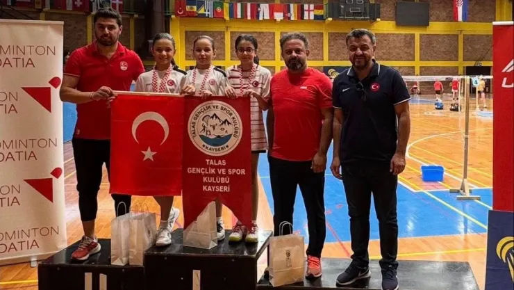 Badminton sporcuları Hırvatistan'dan 3 altın 1 gümüş madalyayla döndü