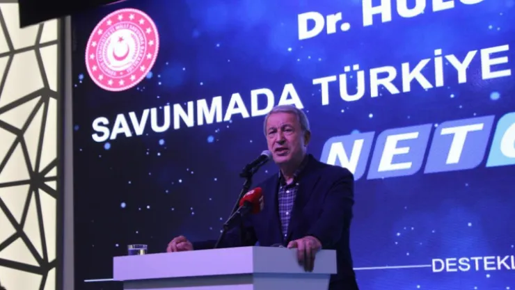 Bakan Akar, mimar ve mühendislere Mimar Sinan'ı örnek gösterdi