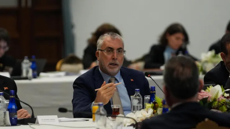Bakan Işıkhan, 'İşsizlik oranı tekli hanede seyrediyor'