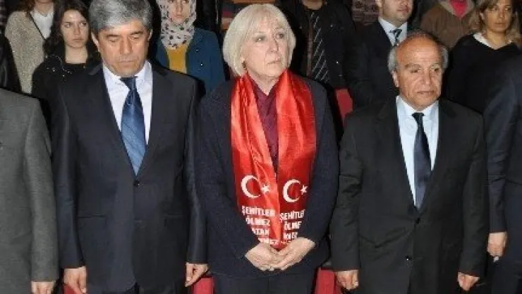 Banu Avar Kayseri'de 'milli İrade' Konferansı Verdi