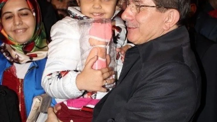 Başbakan Davutoğlu, Gül'ün Baba Ocağında